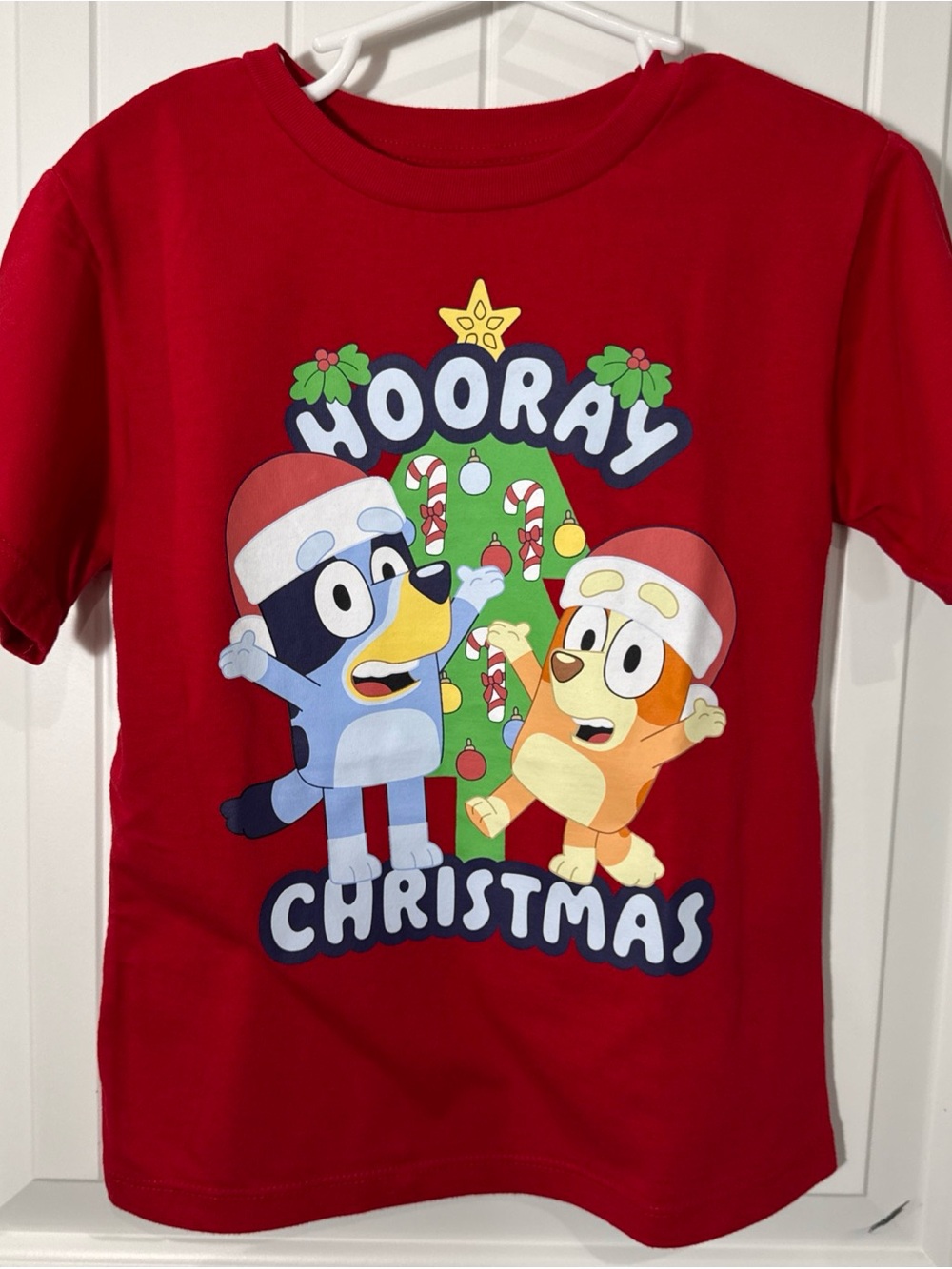 Kids Red 'Hooray Christmas' Graphic Tee - Cartoon Holiday Print XS (4/5)